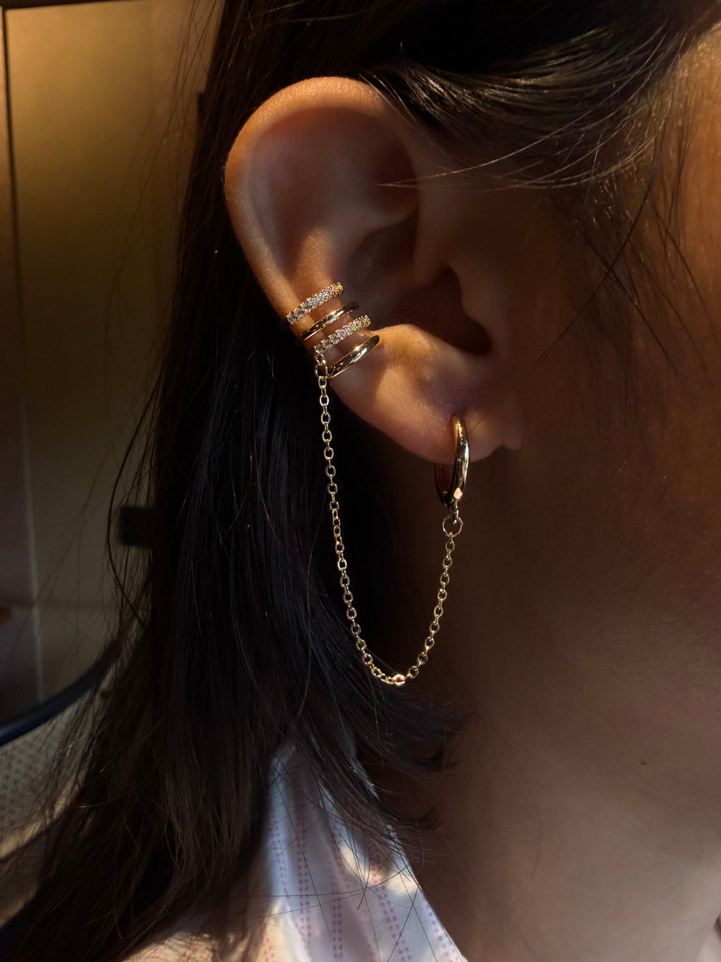 Hold It Shimmers Earcuff