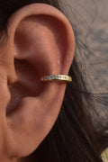 Curve of Earcuff