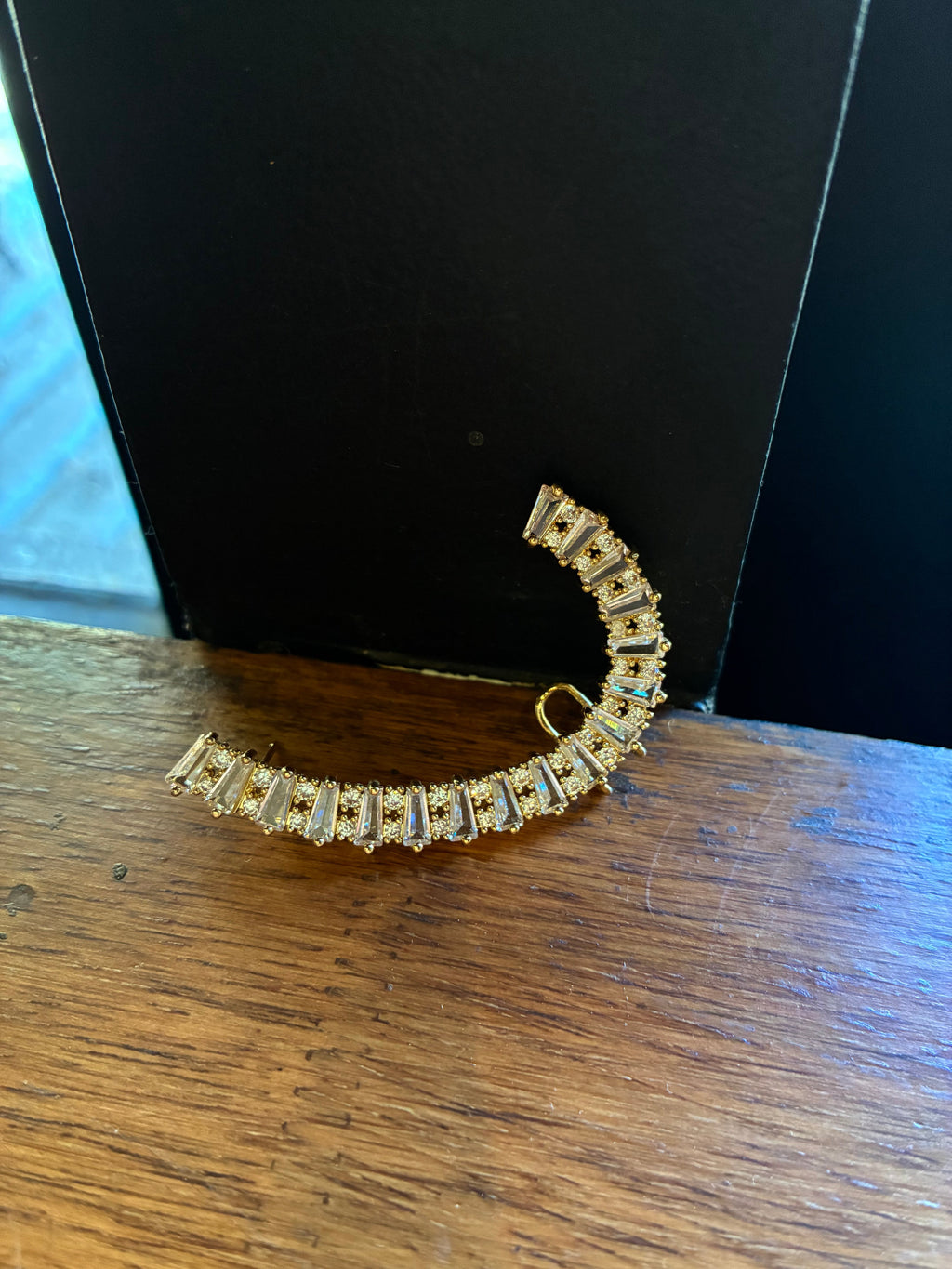 Brick Cut Earcuff