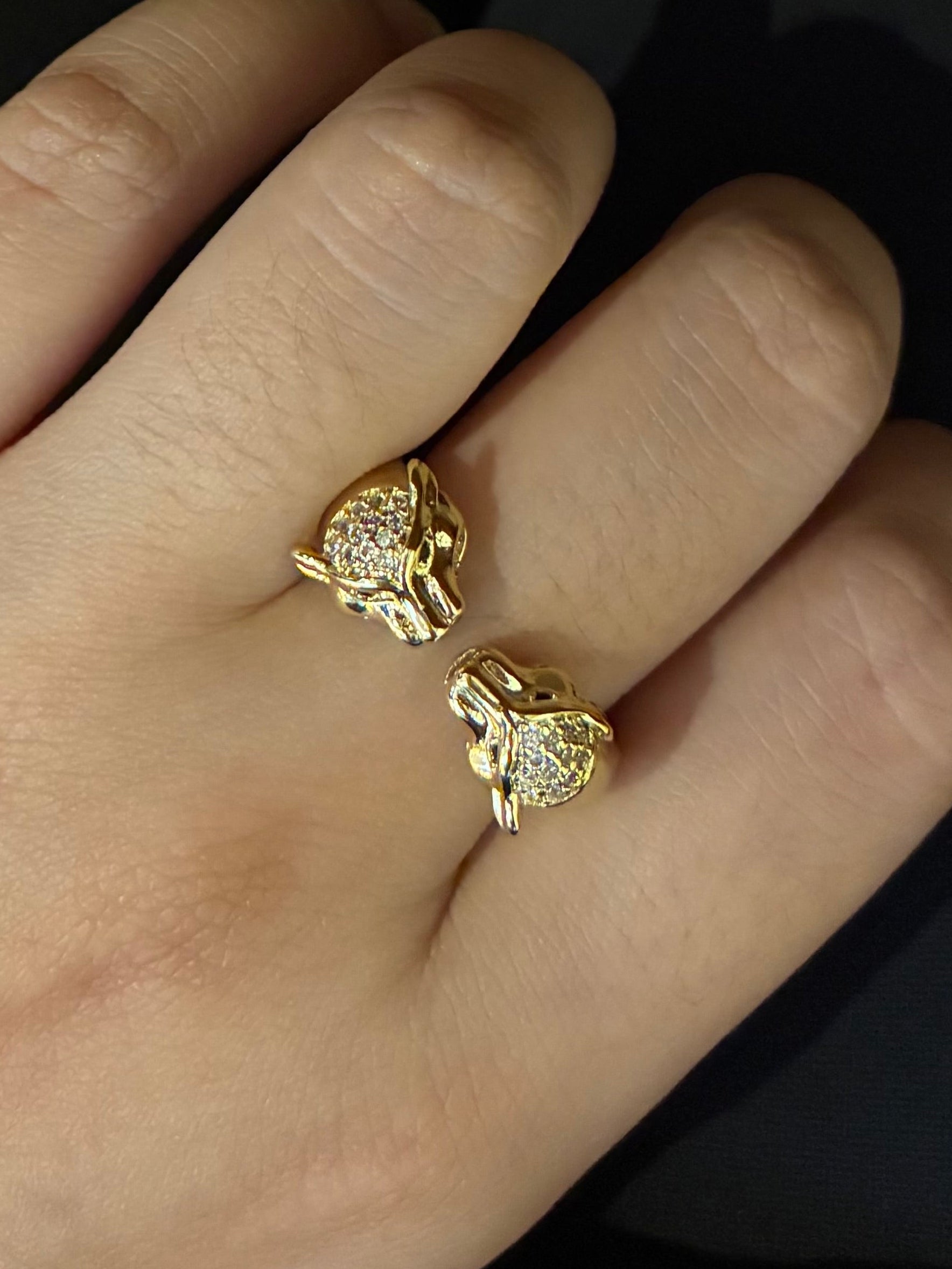 Mini Jaguar Ring