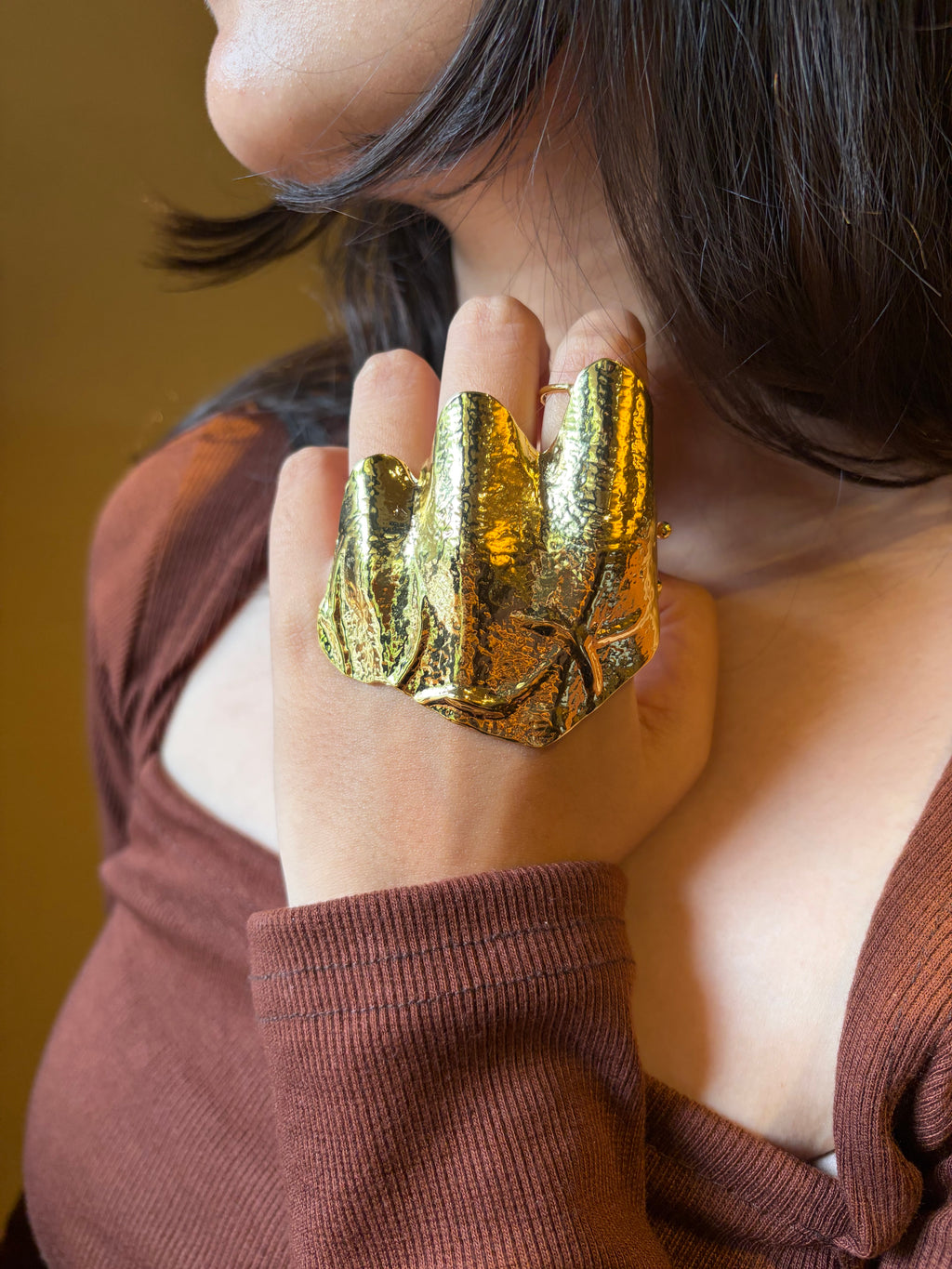Sculpted PalmCuff