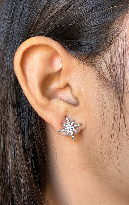 Celeste Star Earcuff