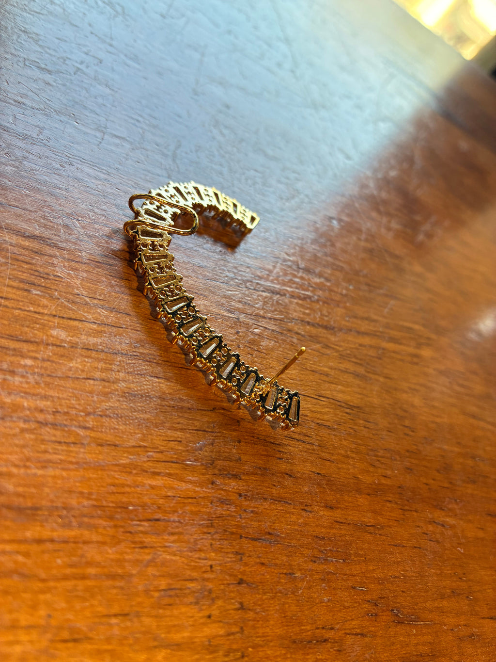 Brick Cut Earcuff