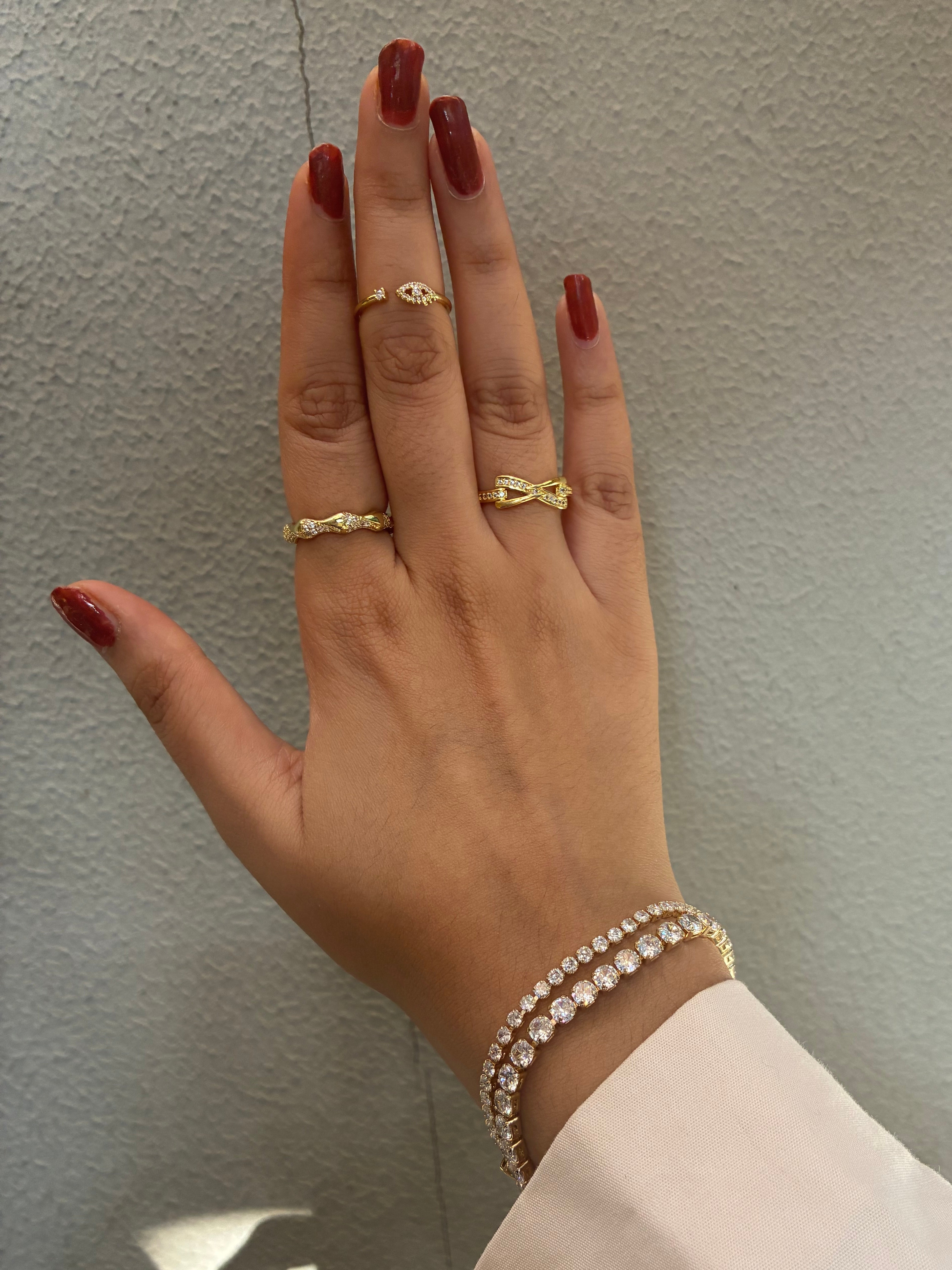 Old Money Hand Stack