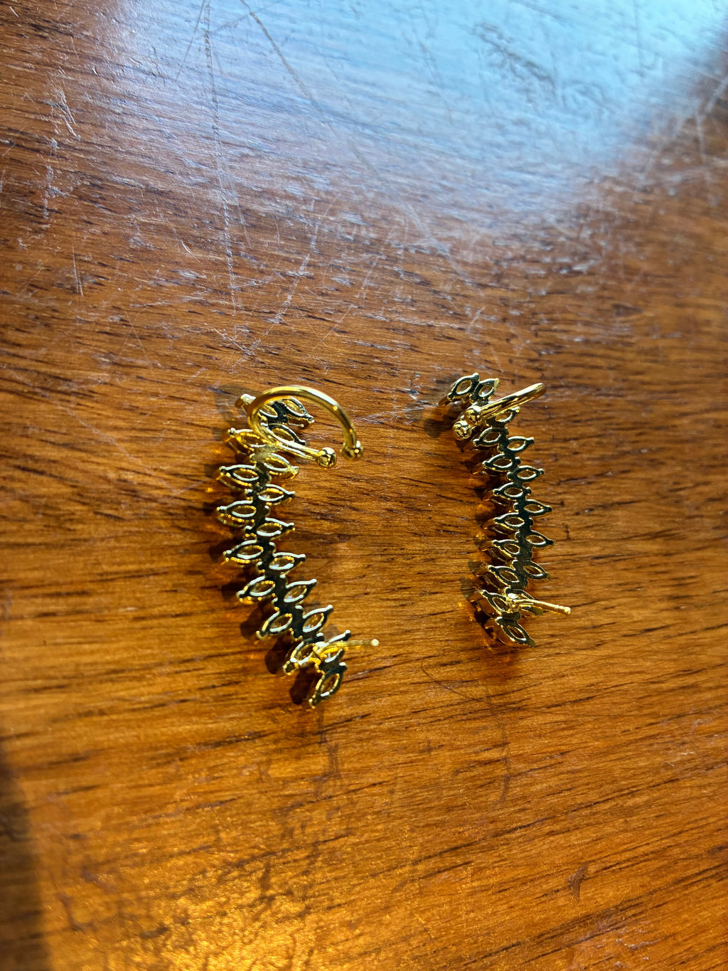 Elara Earcuff