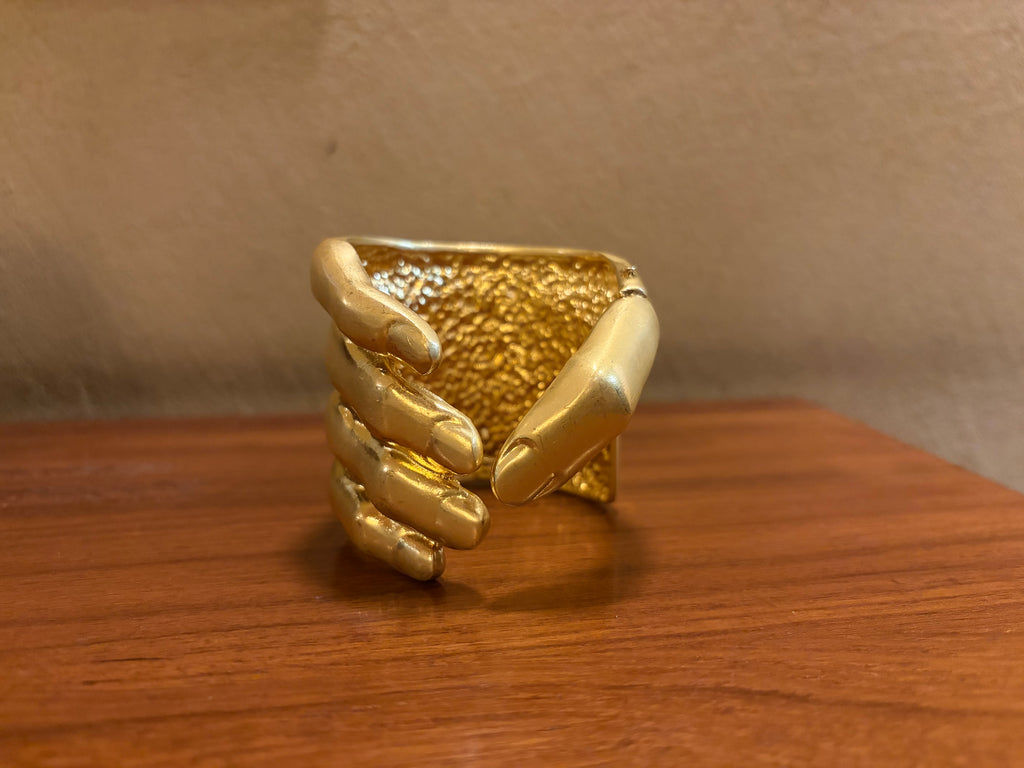 Hand Held Armcuff