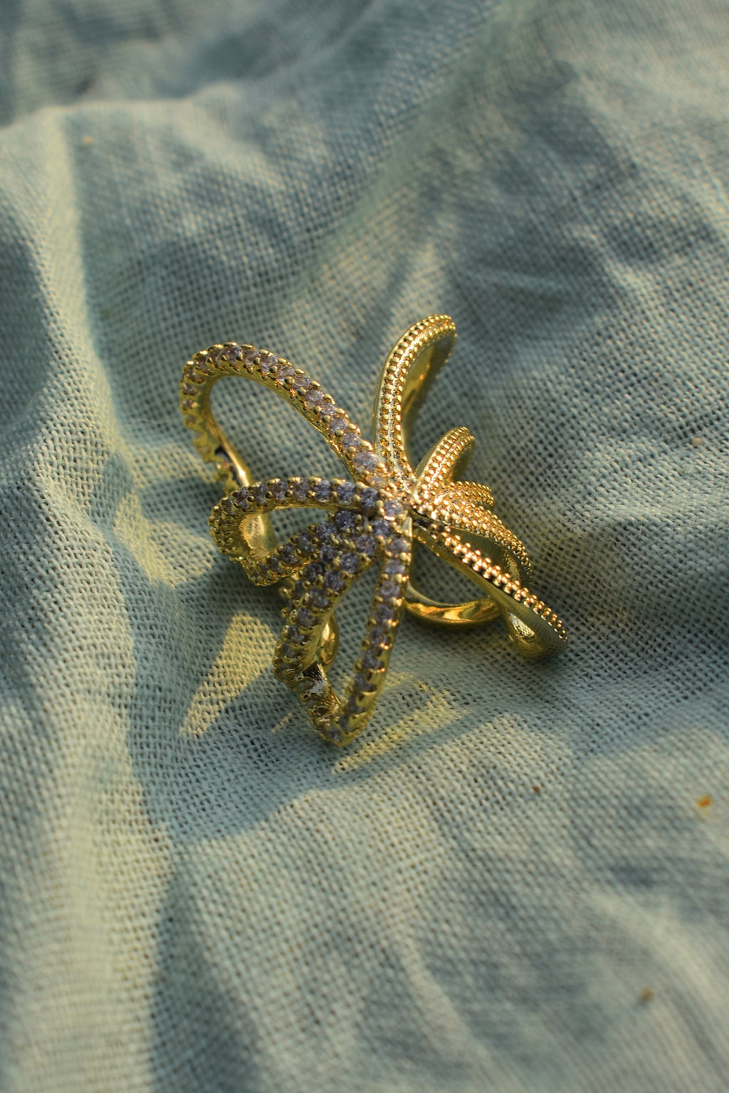 Dual Petal Earcuff