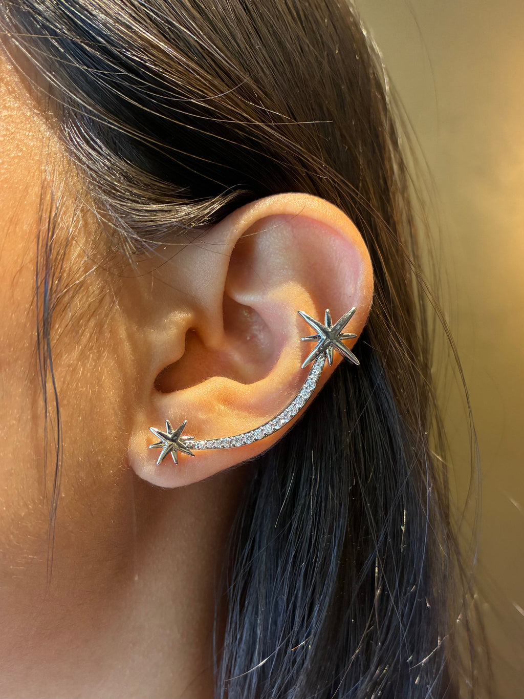 Celeste Star Earcuff