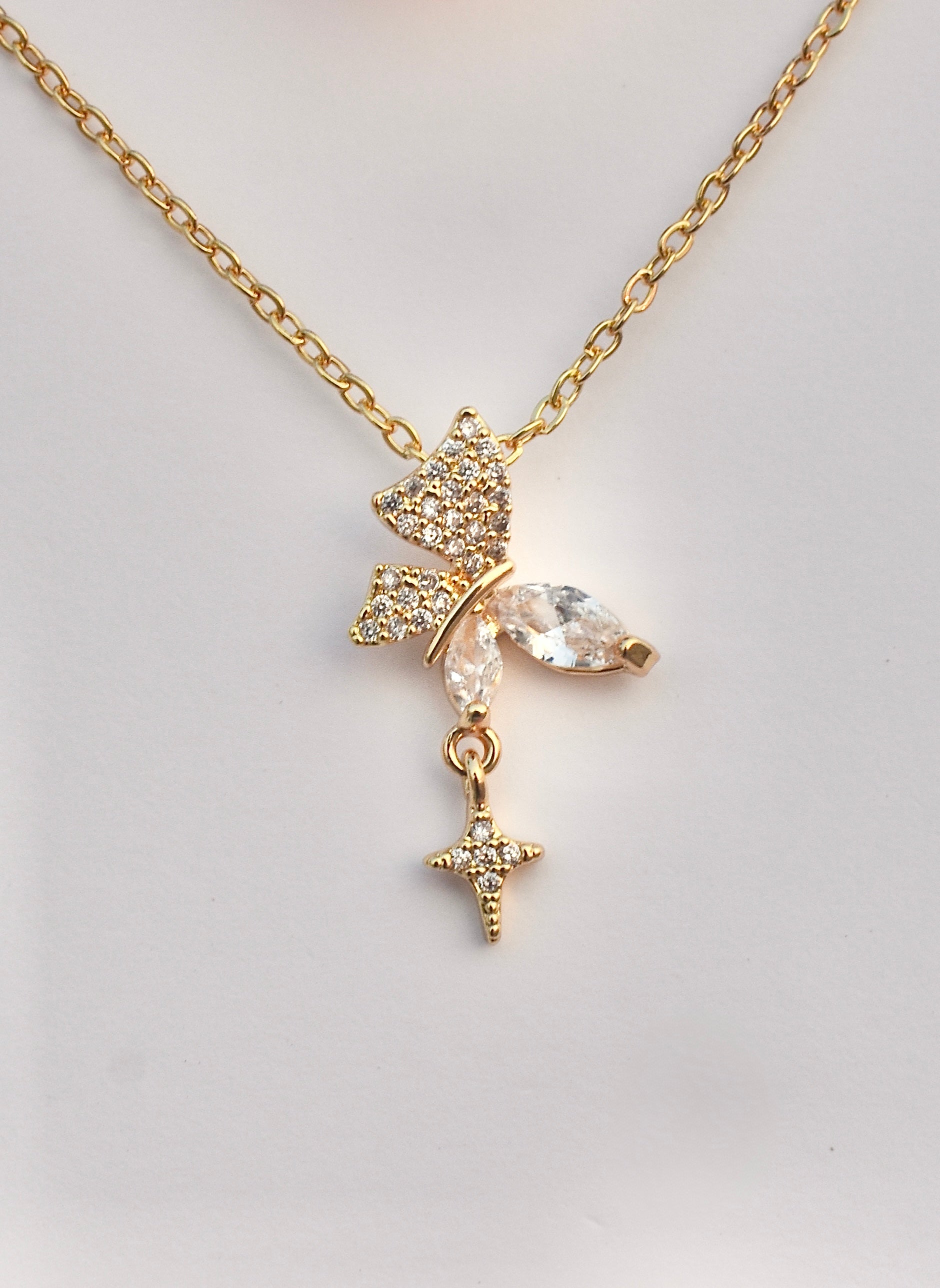 Starfly Gold Necklace