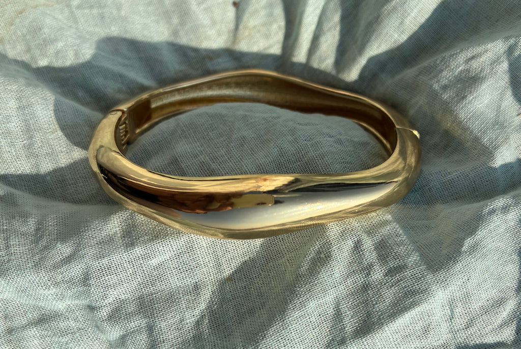 Ocean Curve Cuff